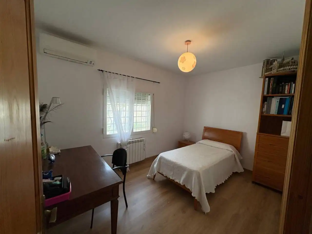 Habitación de Casa o chalet en venta en El Campello con Aire acondicionado, Jardín privado y Terraza