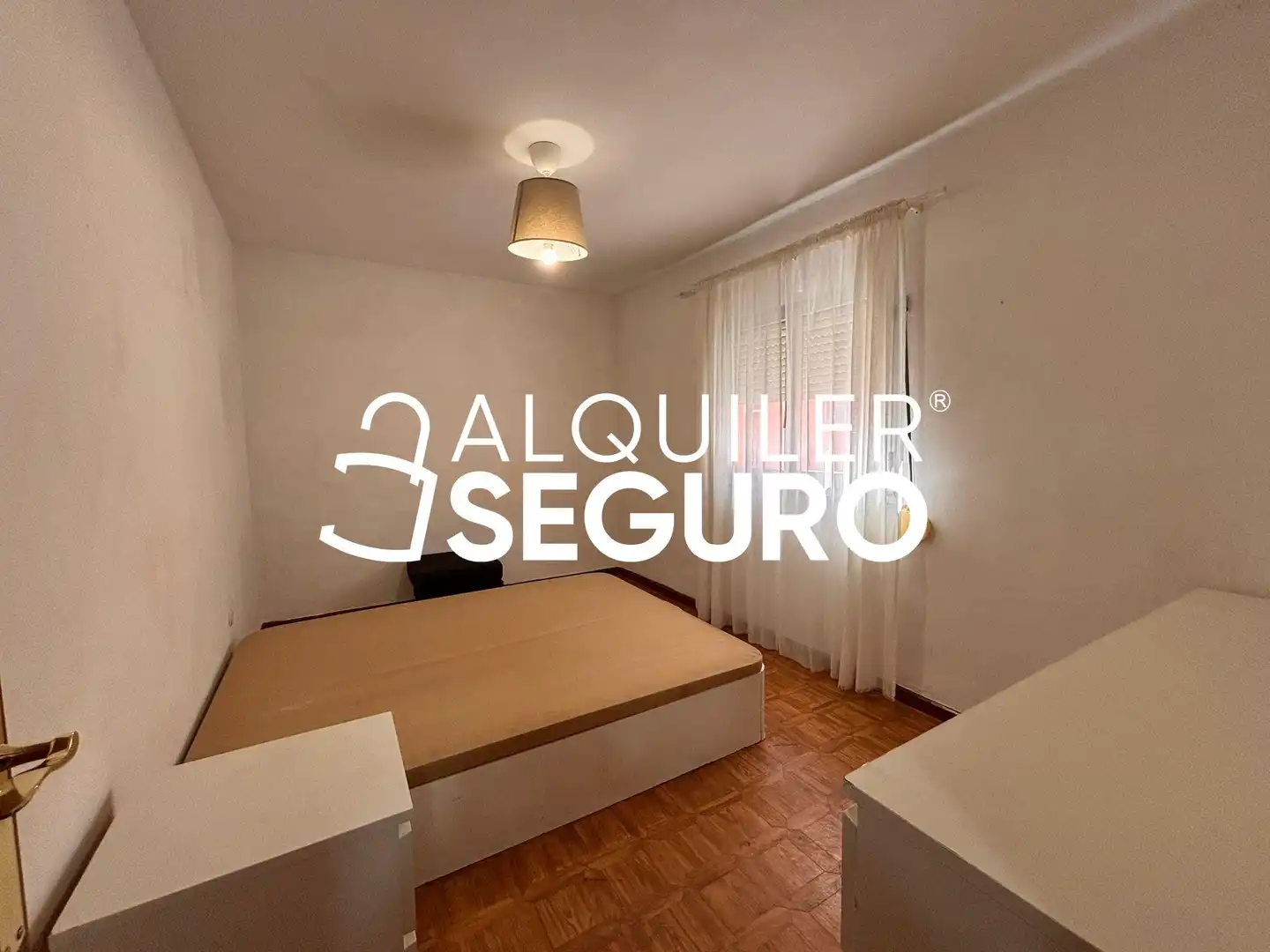 Wohnung zur Miete in del Campo de la Paloma, Palomeras Sureste