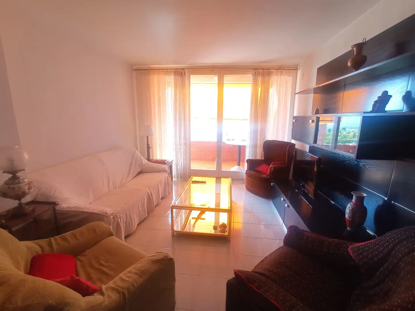 Piso con terraza en venta en Carrer d'Antoni Gaudí, imagen 5