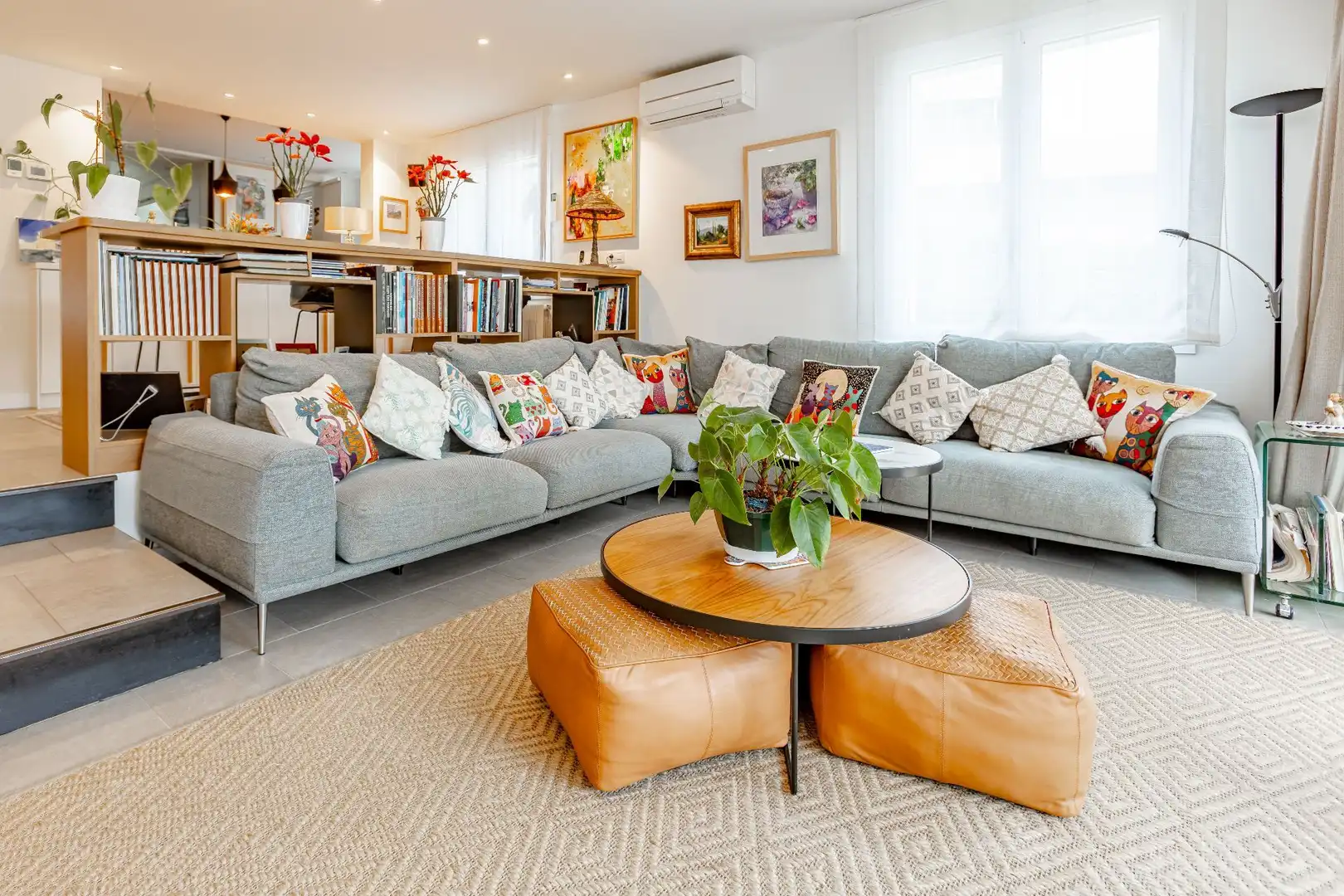 Detached homes for sale in Santíssima Trinitat, Vallpineda - Rocamar