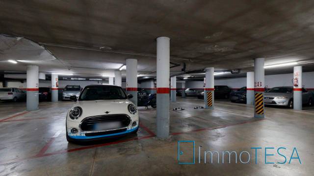 Garaje en Venta en Via de Sant Oleguer en La Romànica