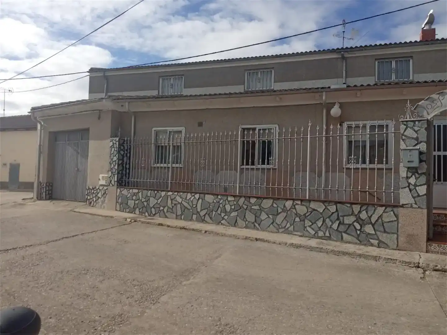 Vista exterior de Casa o xalet en venda en Pedraza de Alba