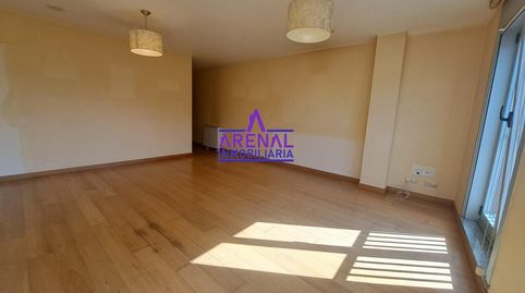 Foto 4 de Apartament en venda a Calle Alexandre Boveda, A Pobra do Caramiñal, A Coruña