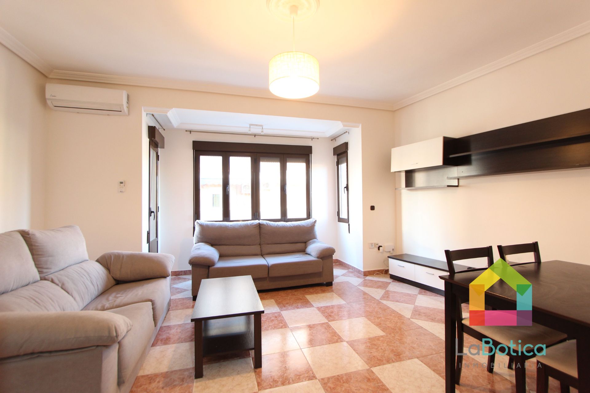 Living room of Flat for rent in Sonseca  with Air Conditioner, Heating and Terrace