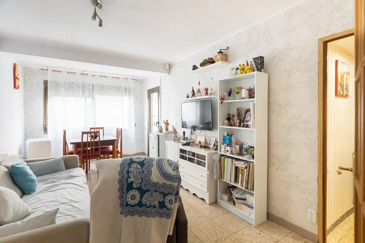 Living room of Flat for sale in Sant Adrià de Besòs