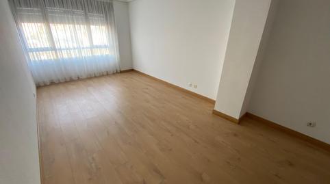 Photo 3 of Flat to rent in Maliaño, Camargo
