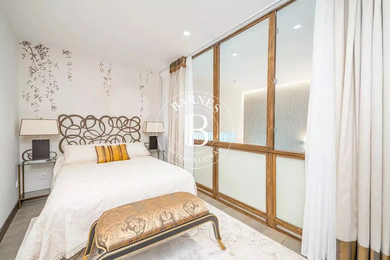 Bedroom of Flat for rent in Madrid  with Air Conditioner, Heating and Swimming Pool