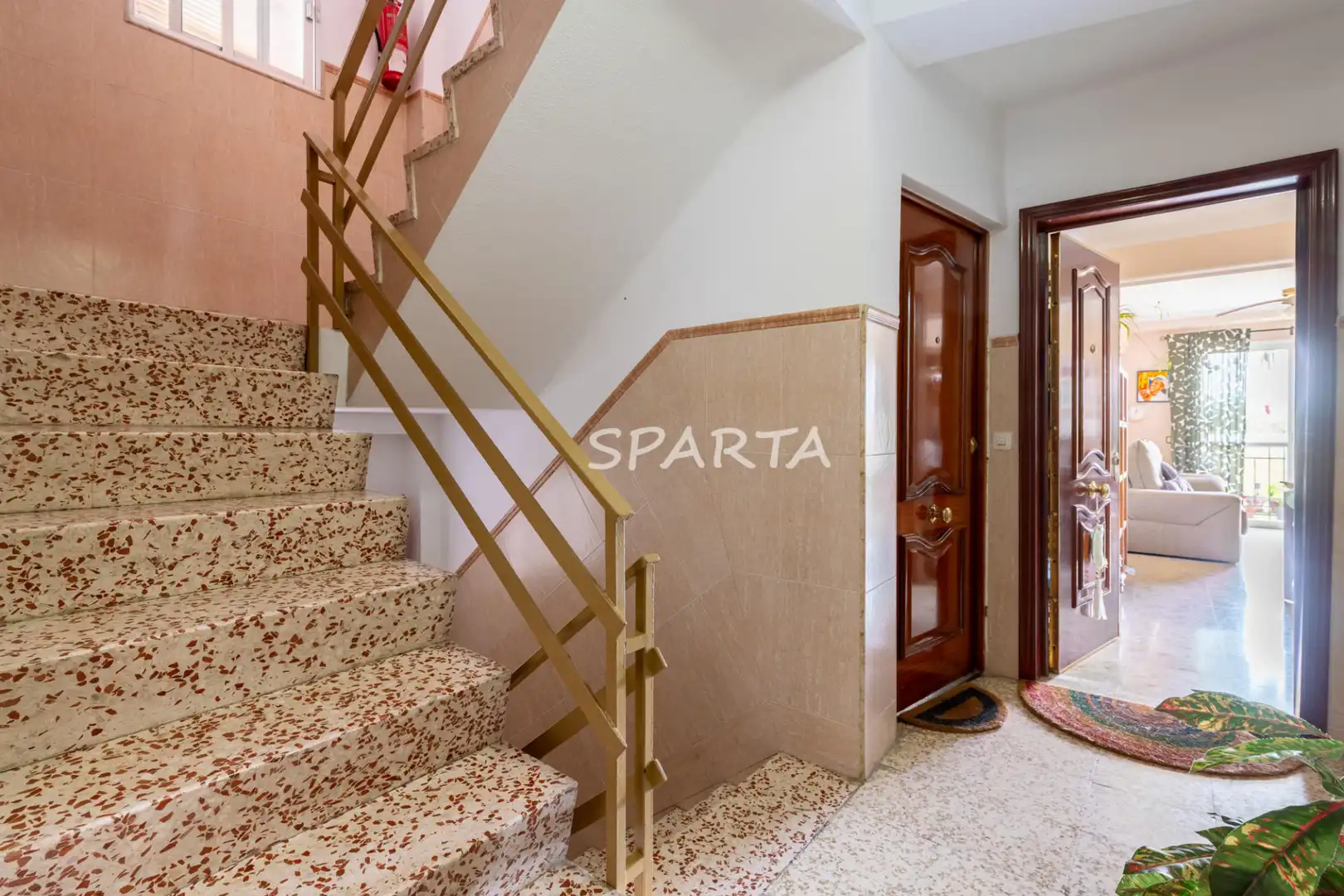 Piso en venta en Castilleja de la Cuesta con Aire acondicionado, Horno y Microondas