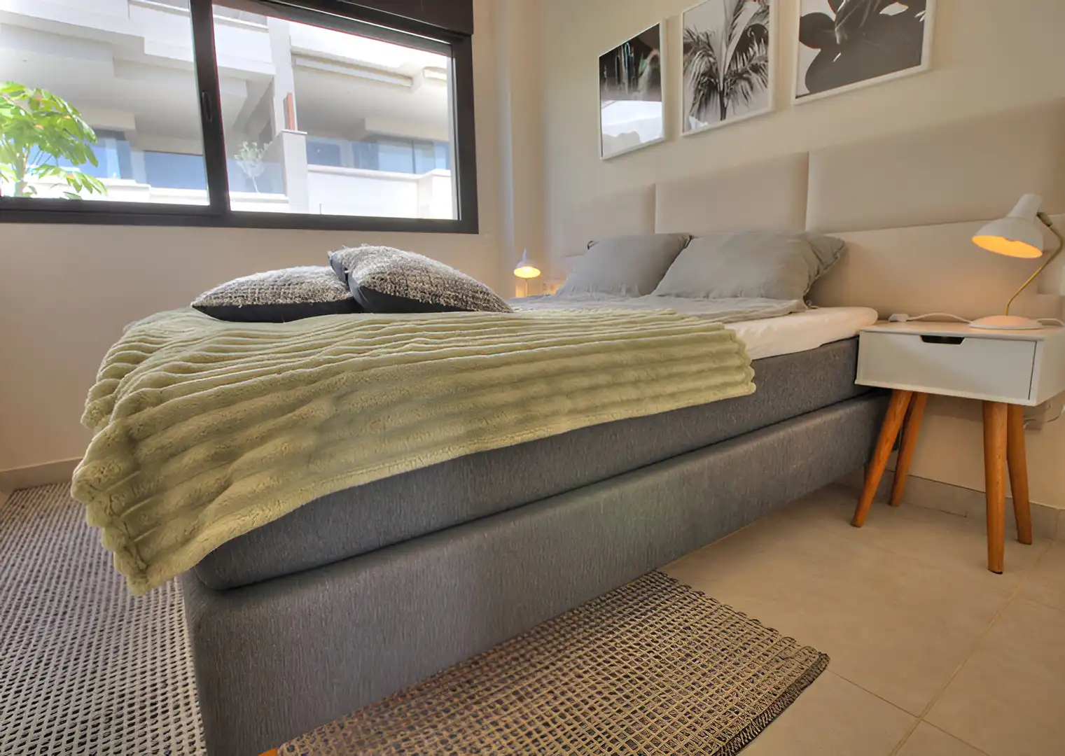 Dormitori de Àtic en venda en Mijas amb Aire condicionat, Terrassa i Piscina