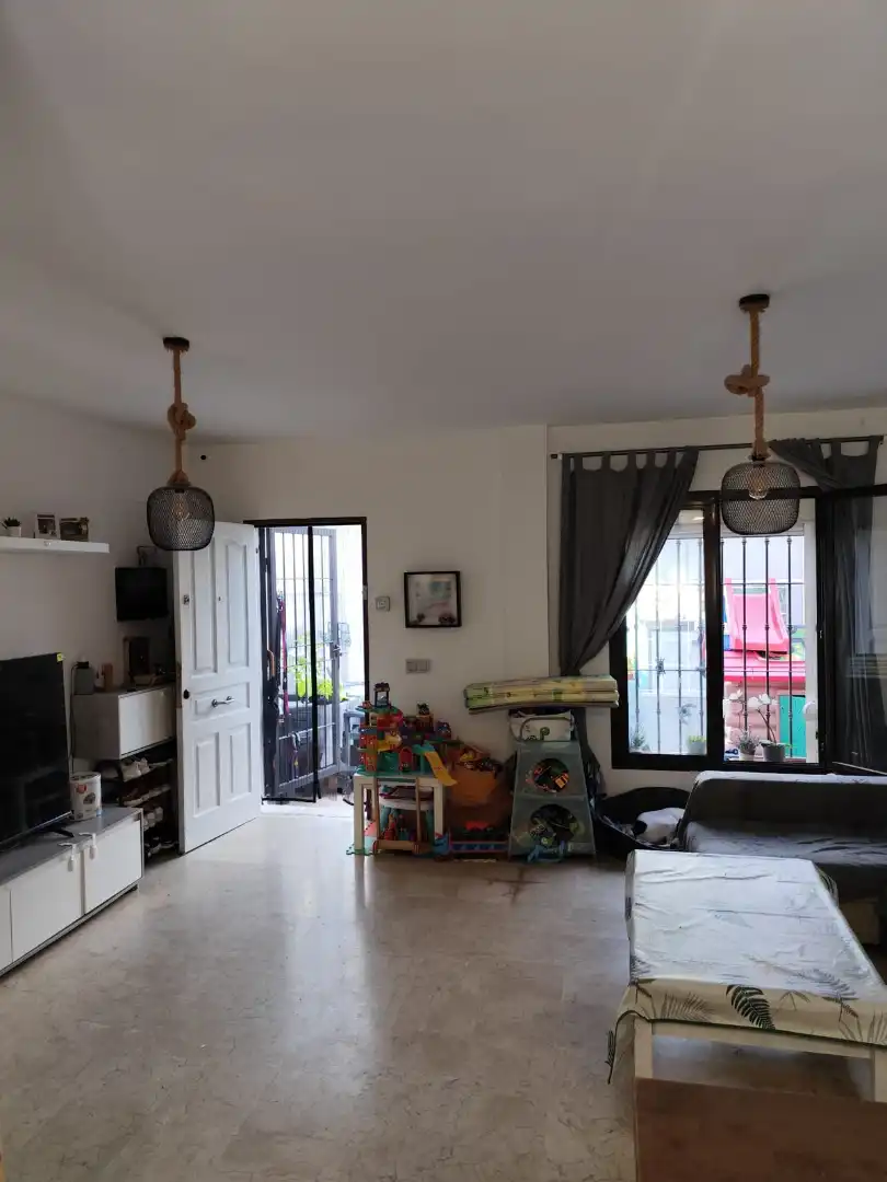 Terraced house for sale in Plaza de A.Galiano 3, imagen 3