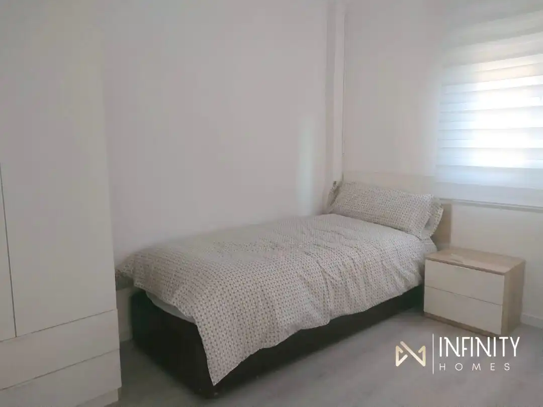 Schlafzimmer von Wohnung zur Miete in Santurtzi  mit Heizung