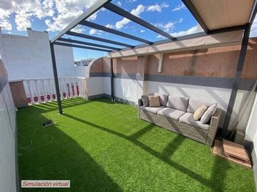 Maisonette mit Balkon zum Verkauf in Calle Federico García Lorca 40