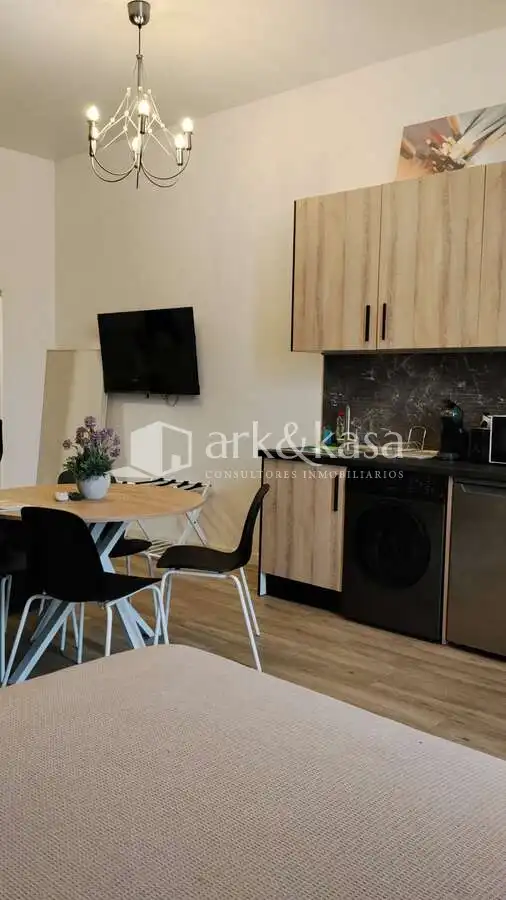 Cocina de Apartamento en venta en Valencia con Aire acondicionado, Amueblado y Horno