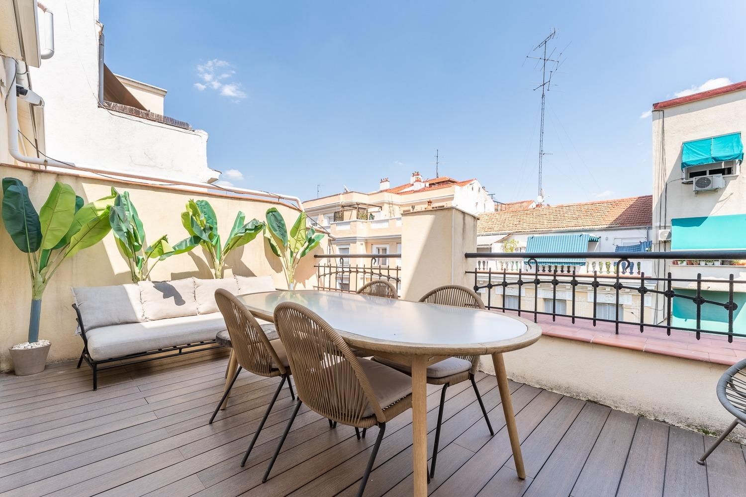 Terrassa de Apartament de lloguer en  Madrid Capital amb Aire condicionat, Calefacció i Terrassa