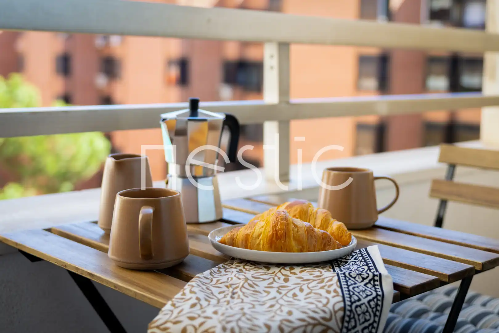 Terrassa de Apartament de lloguer en Madrid amb Aire condicionat, Calefacció i Moblat