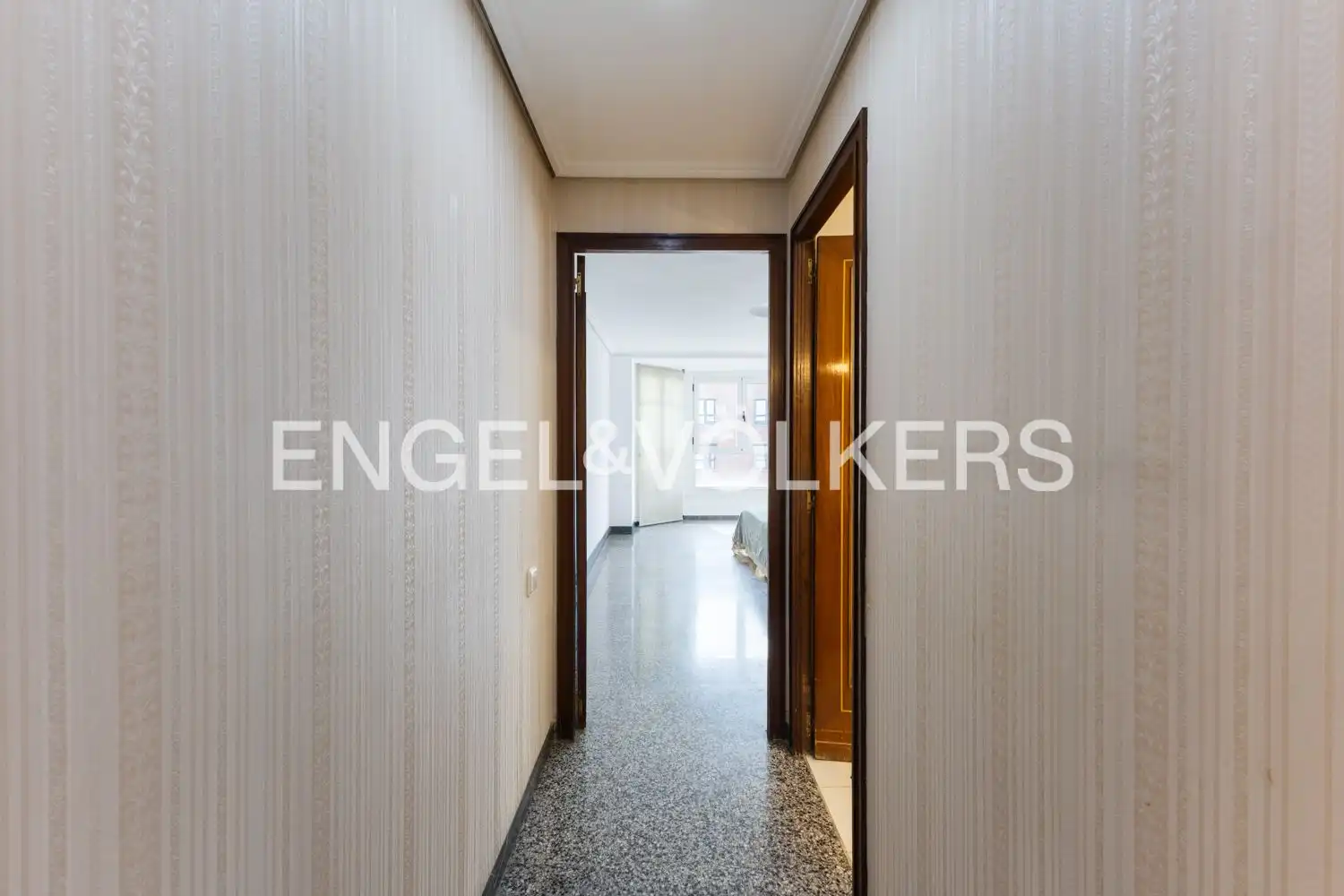 Piso en venta en Valencia con Aire acondicionado, Calefacción y Balcón
