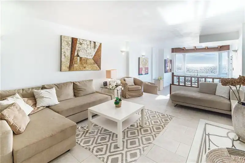 Sala d'estar de Apartament en venda en Calvià amb Terrassa i Piscina comunitària