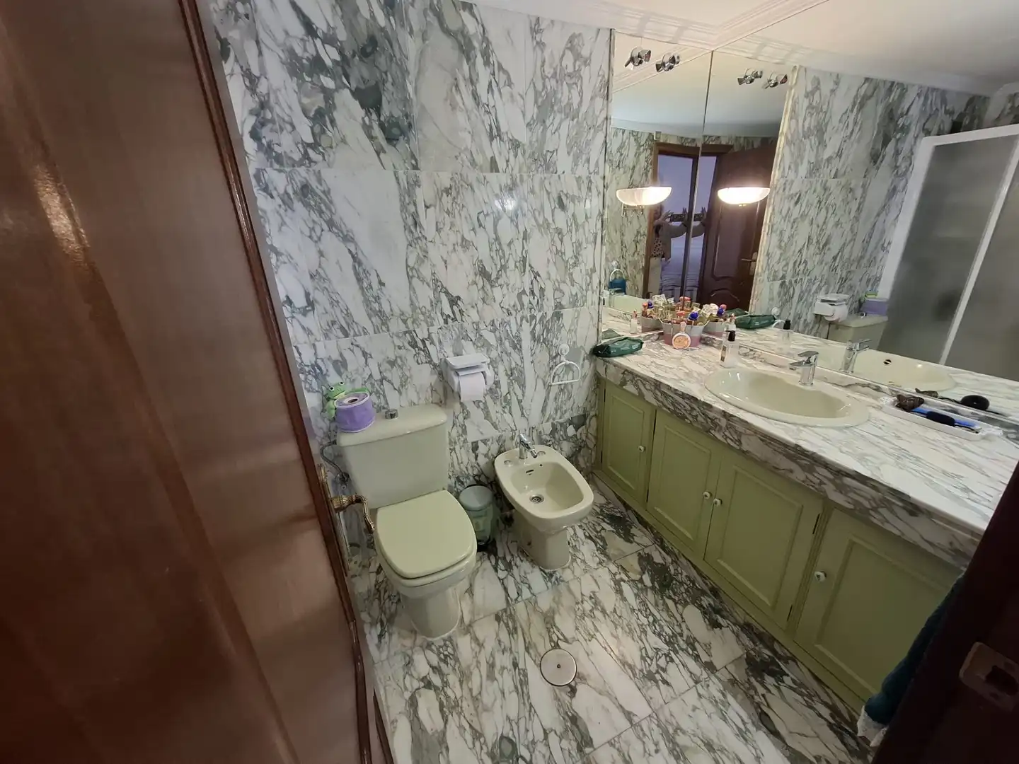 Bathroom of Flat for sale in Fuengirola  with Air Conditioner and Terrace