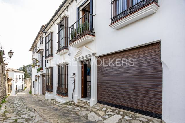 Casa-chalet en Venta en Grazalema