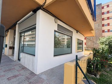 Oficina de lloguer a San Bernabé