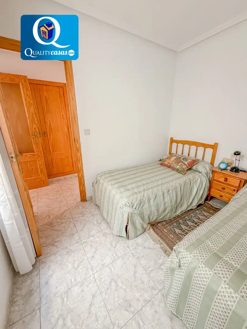 Schlafzimmer von Wohnung zum Verkauf in Torrevieja mit Terrasse