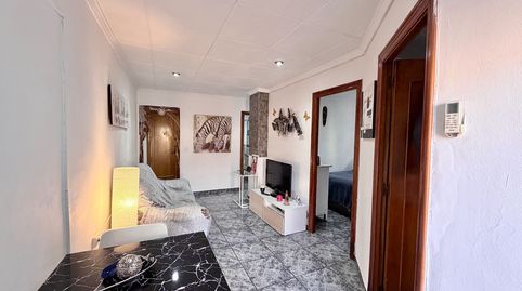 Foto 4 de Piso en venta en Hipolito Lazaro, La Salut, Badalona