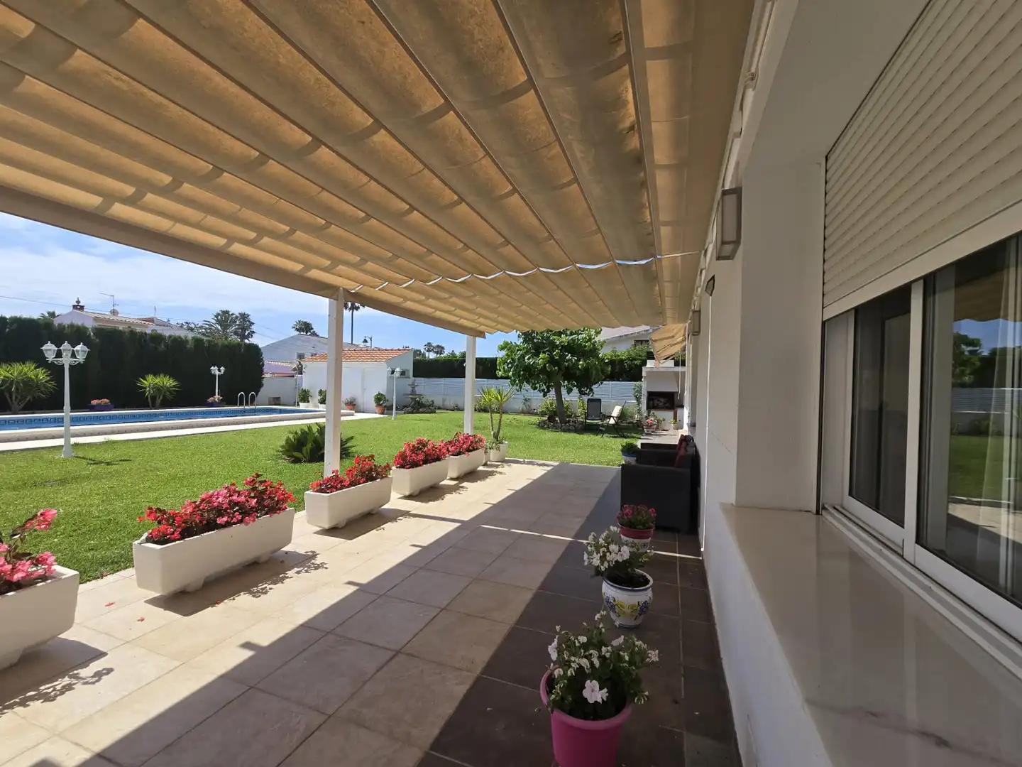 Terrassa de Casa o xalet en venda en Castellón de la Plana / Castelló de la Plana amb Aire condicionat, Calefacció i Jardí privat