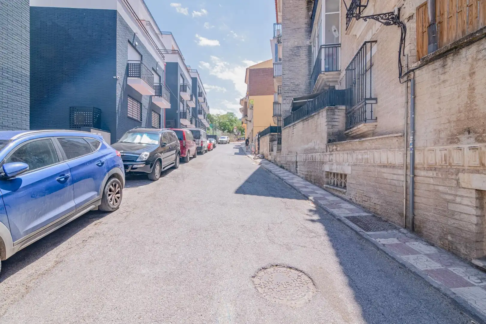 Vista exterior de Pis en venda en Pinos Genil amb Aire condicionat, Calefacció i Balcó