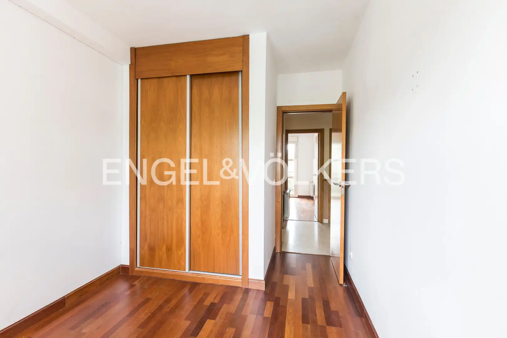 Detached homes for sale in Paracuellos de Jarama  with Air Conditioner, Heating and Private garden