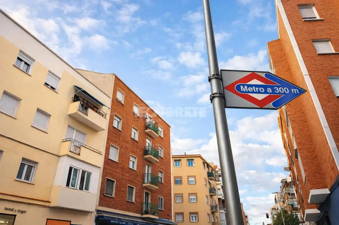Exterior view of Flat for sale in Madrid  with Air Conditioner, Heating and Terrace