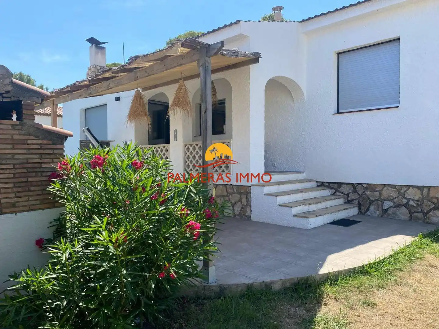 Vista exterior de Casa o chalet en venta en Mont-roig del Camp