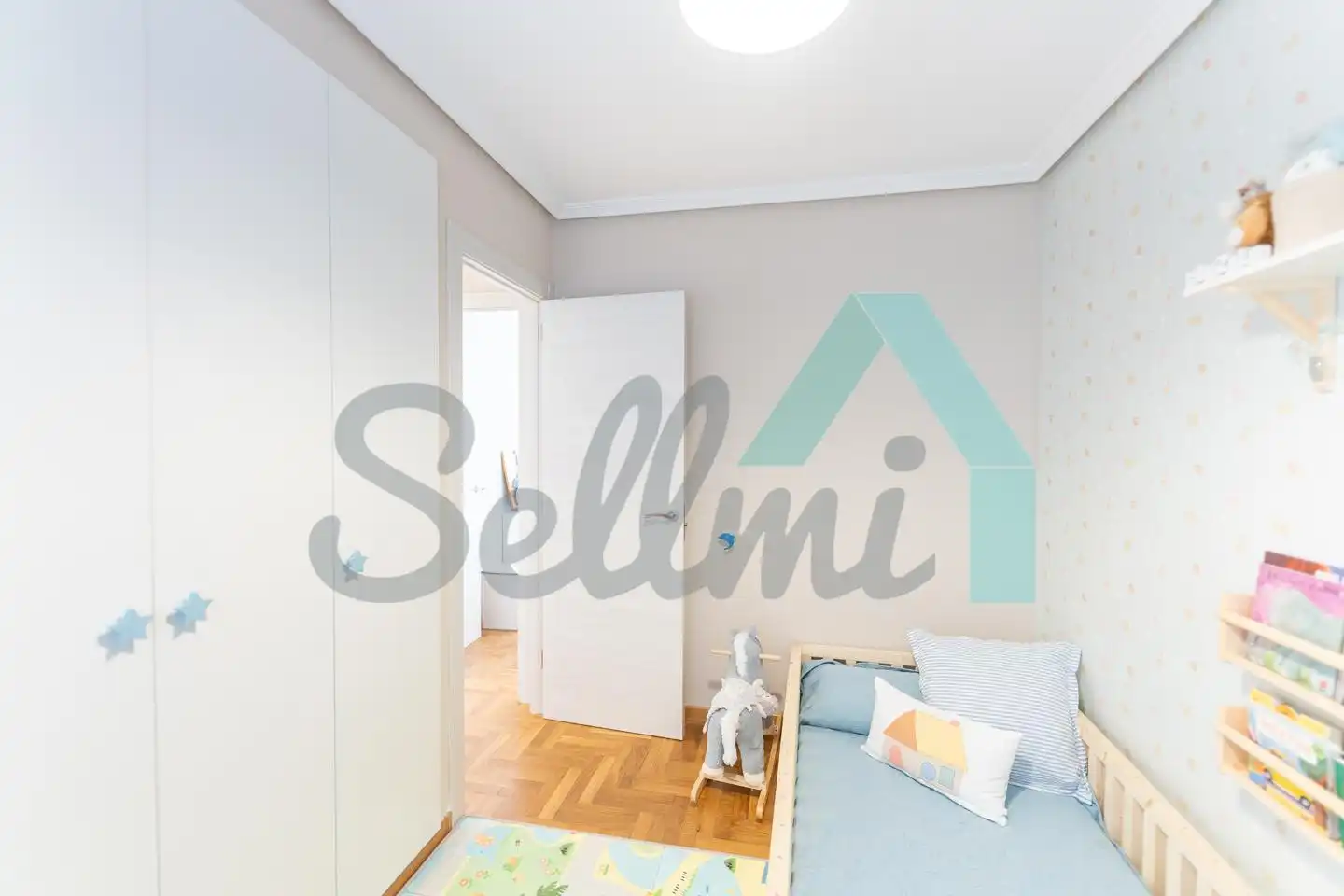 Schlafzimmer von Wohnung zum Verkauf in Oviedo  mit Heizung, Parkett und Terrasse