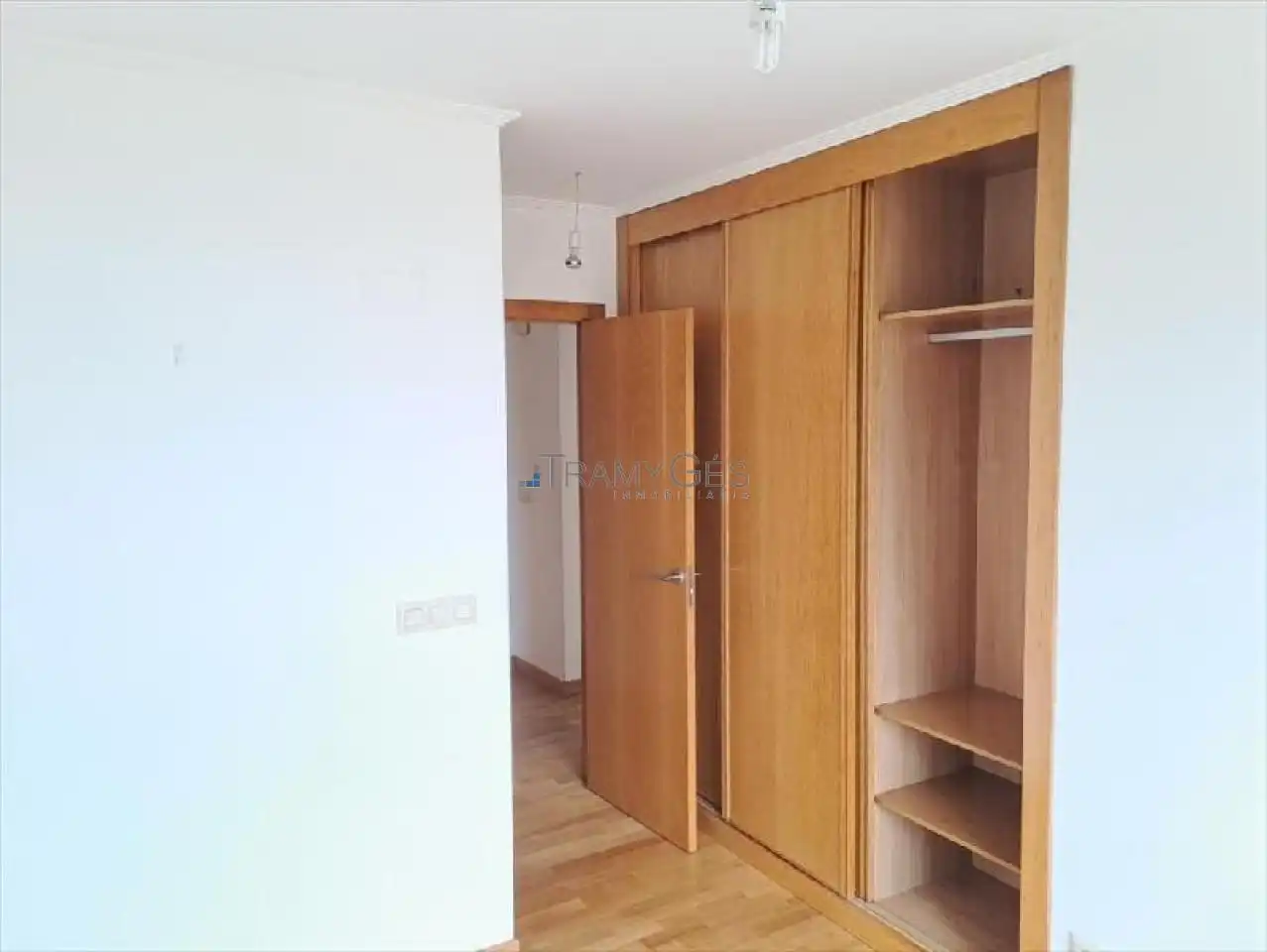 Habitación de Piso en venta en A Guarda   con Calefacción y Trastero