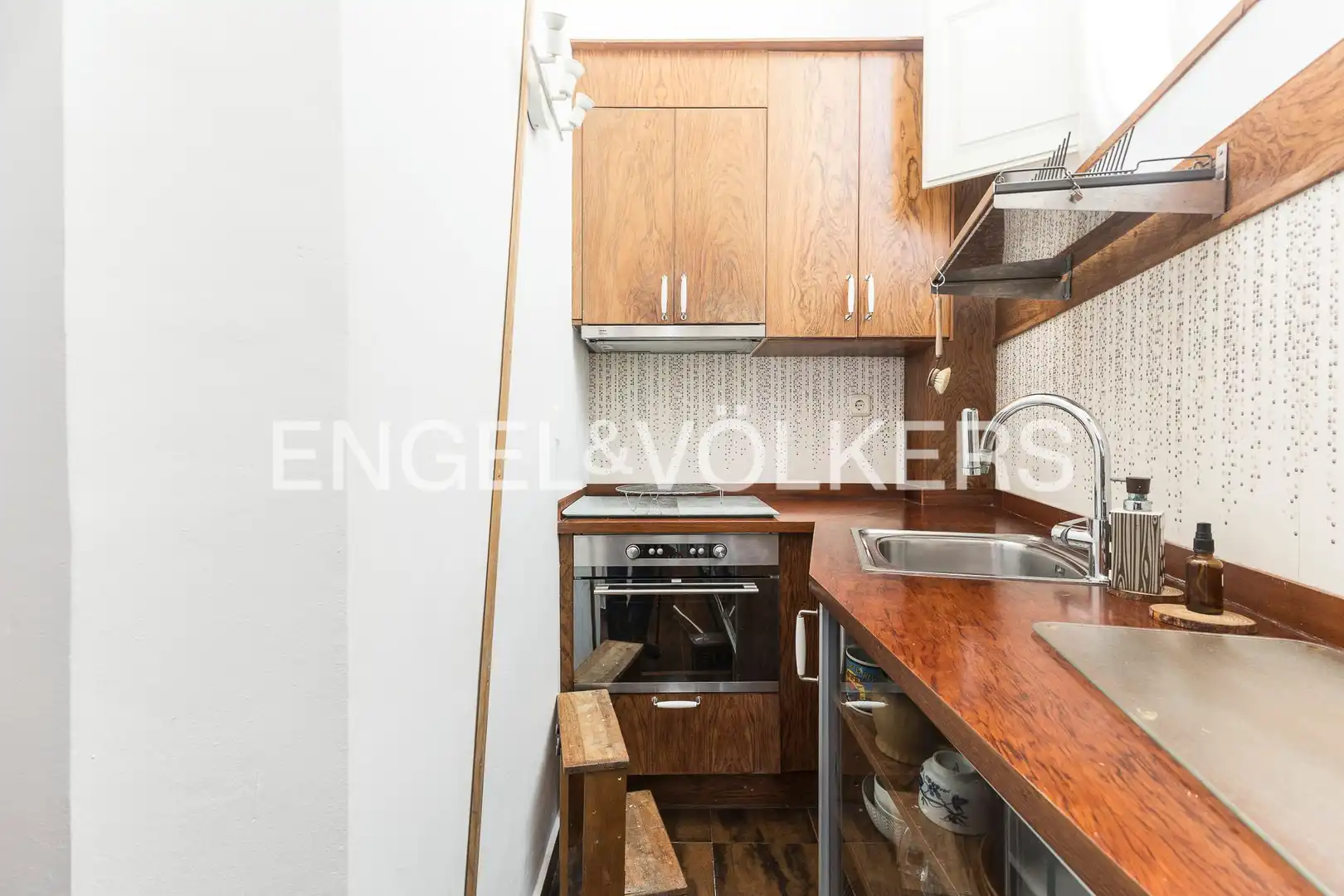 Cocina de Piso en venta en Barcelona con Calefacción y Amueblado