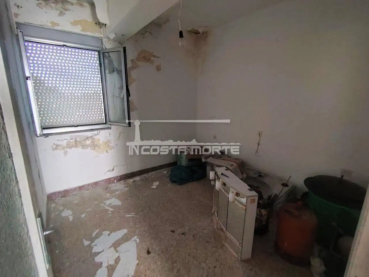 Living room of Duplexes for sale in Cee  with Storage room