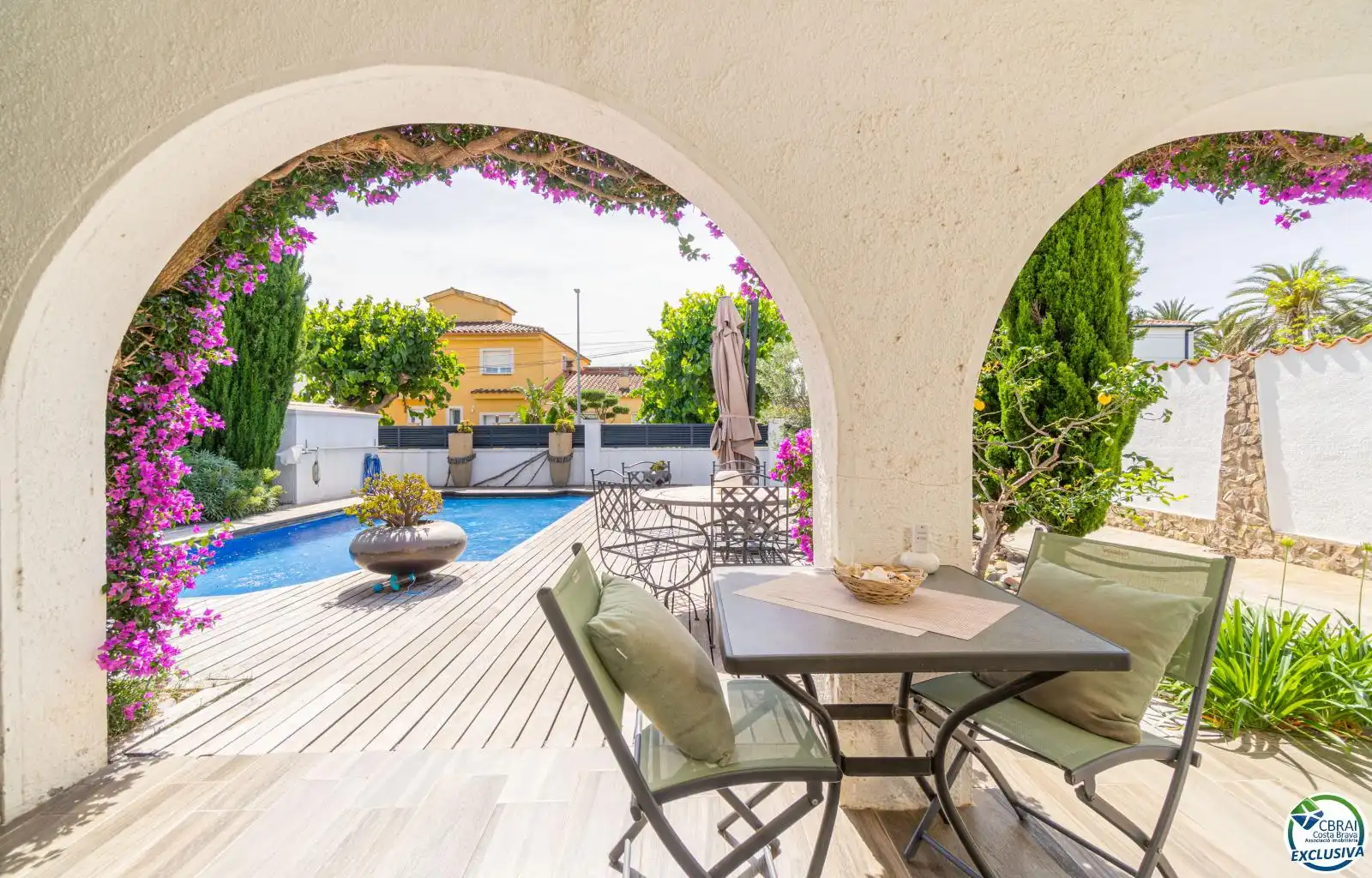 Terrassa de Casa o xalet en venda en Empuriabrava amb Aire condicionat, Piscina i Moblat