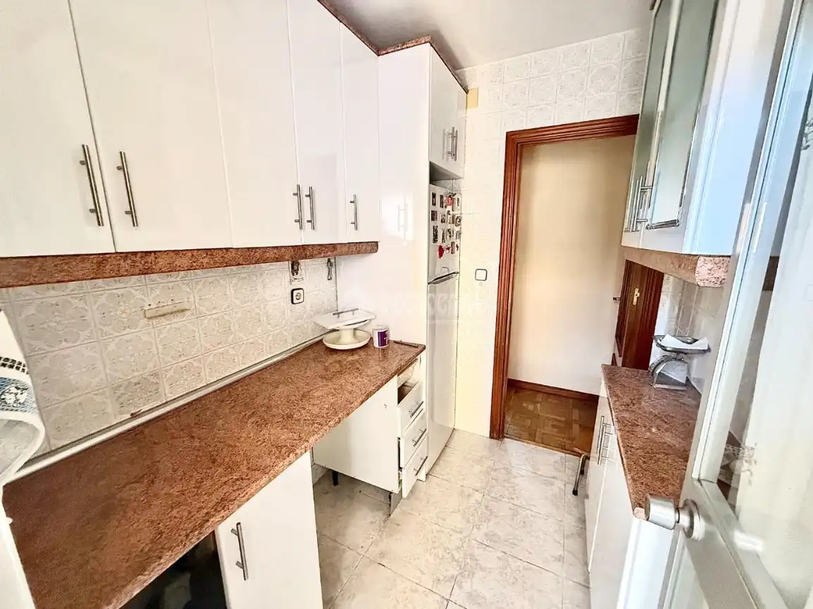 Küche von Wohnung zum Verkauf in Madrid mit Klimaanlage, Heizung und Terrasse