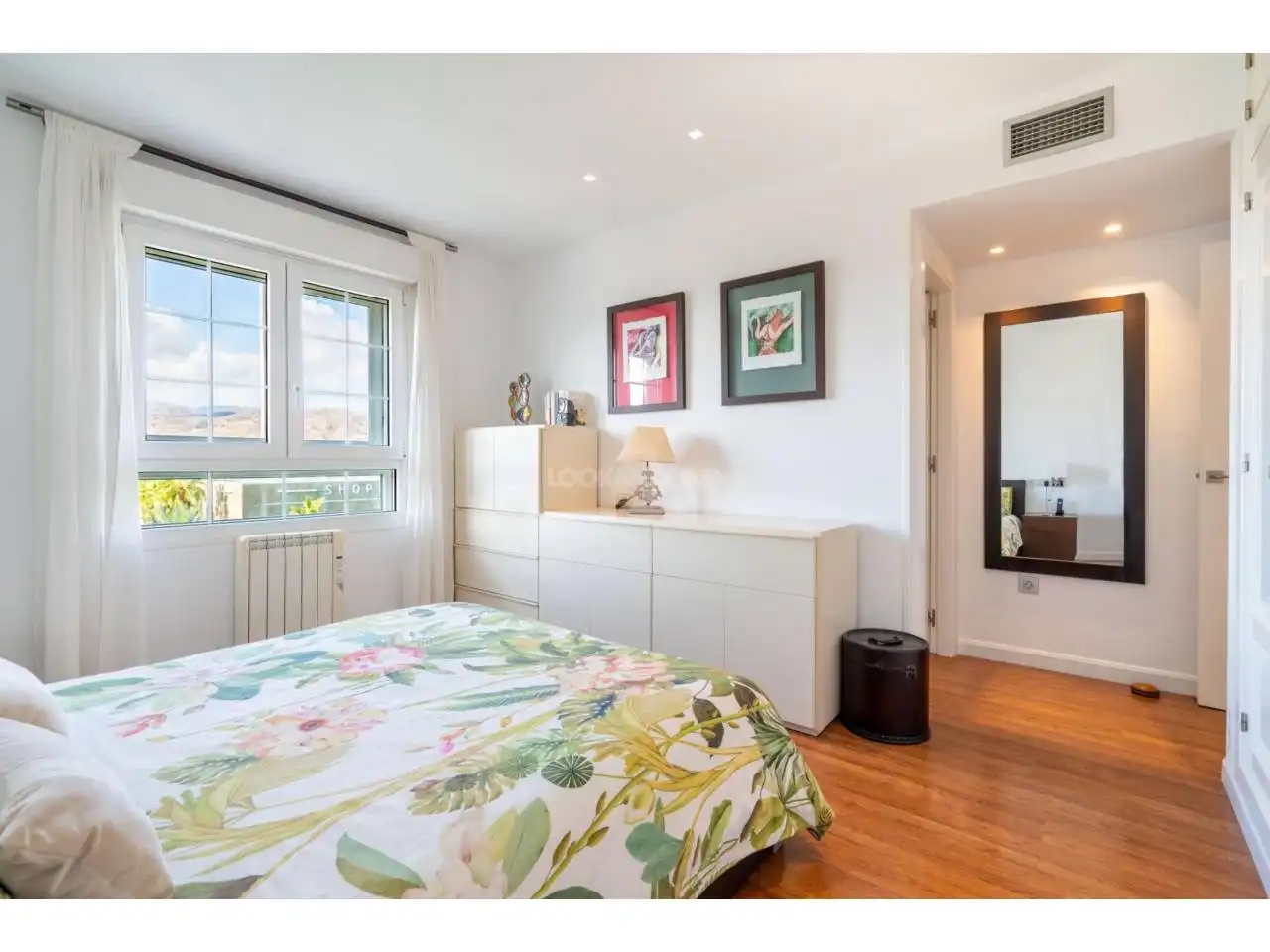 Ático en venta en Avenida Del Mediterráneo, Nueva Andalucía
