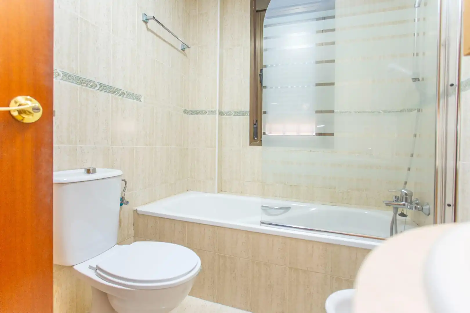 Bathroom of Flat for sale in Jerez de la Frontera  with Air Conditioner, Heating and Storage room