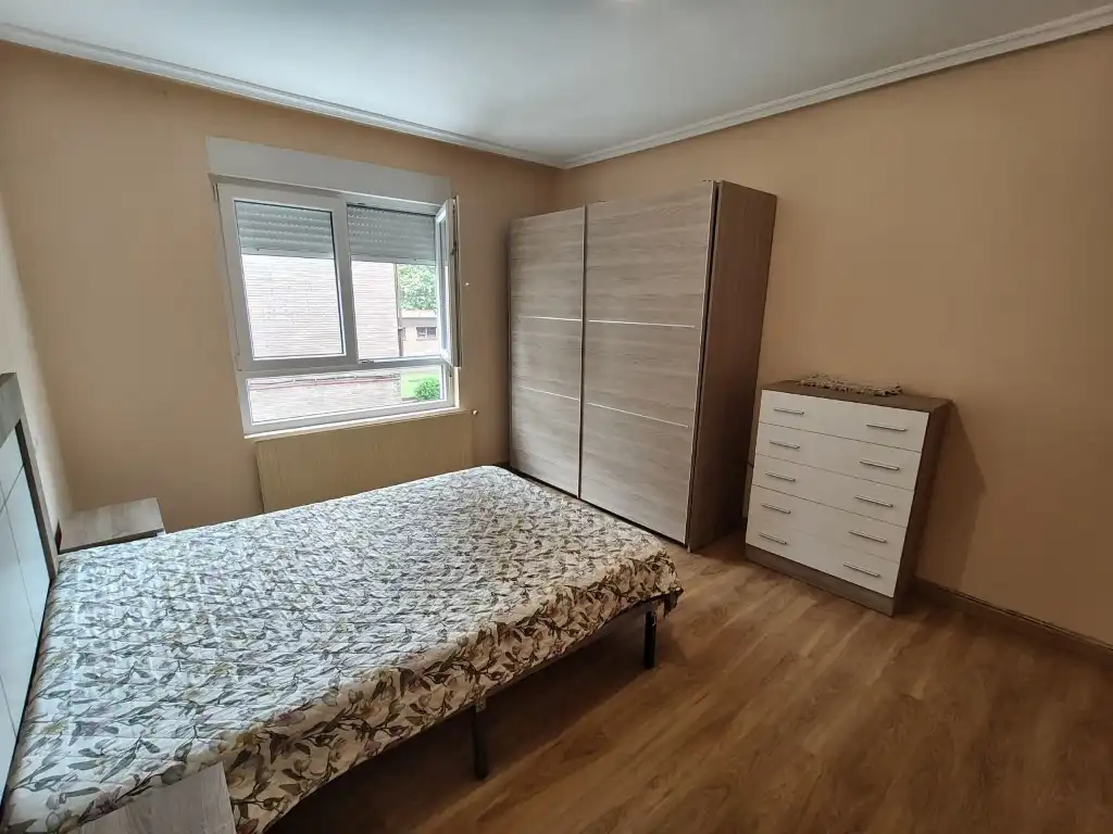 Bedroom of Flat for sale in Avilés