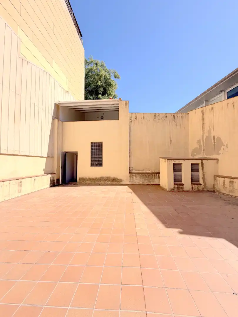Flat for rent in Carrer de l'Hospital, 19, Centre