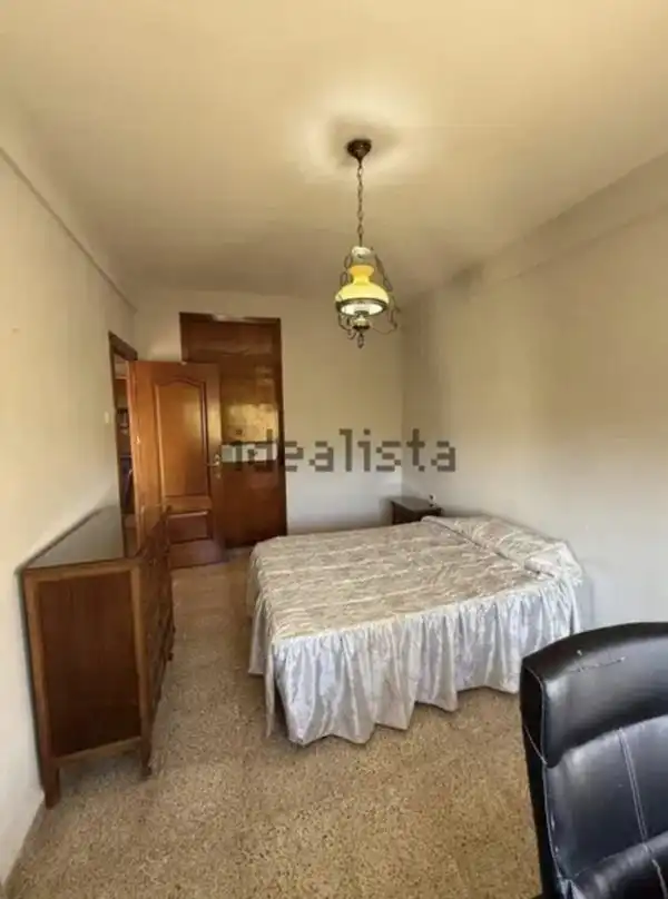 Habitación de Piso en venta en Granada con Aire acondicionado, Calefacción y Amueblado