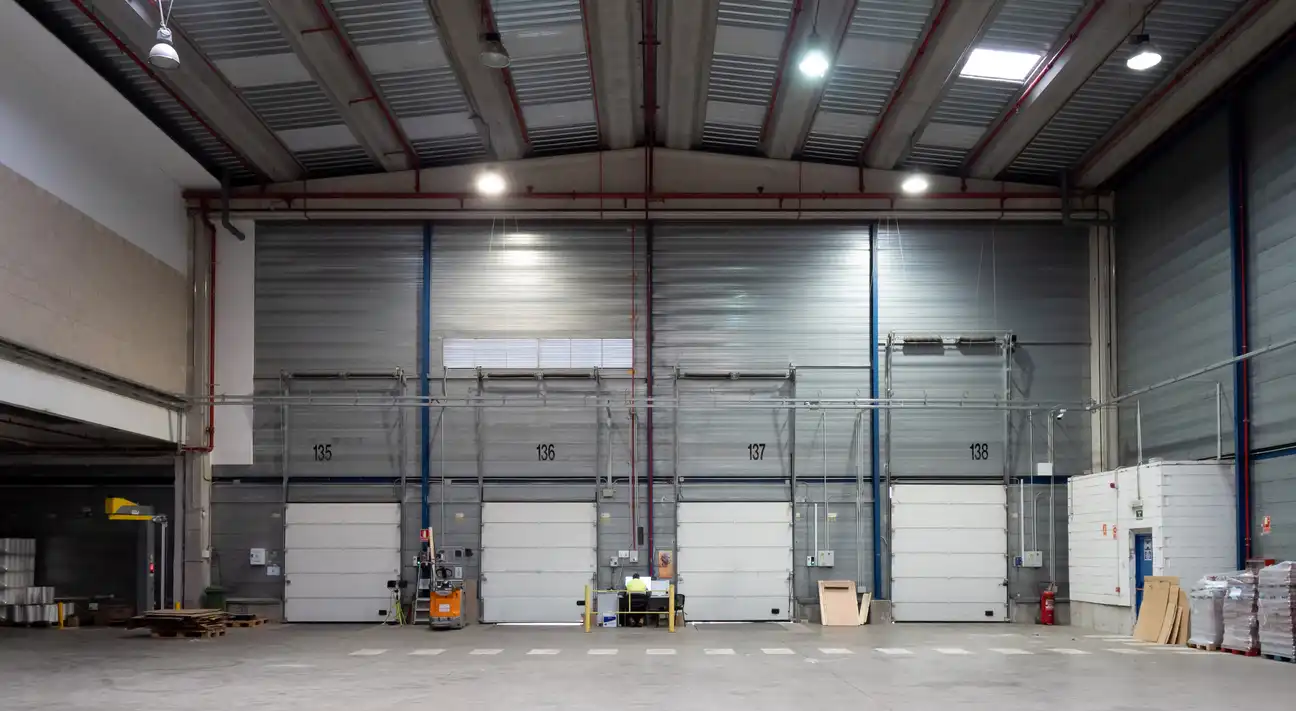 Industrial building to rent in Los Olivos - Los Ángeles, imagen 13