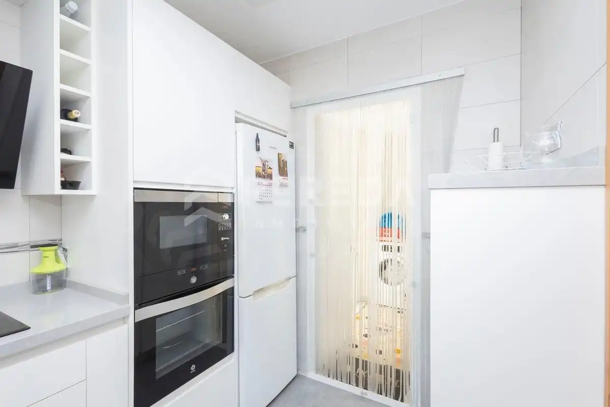 Kitchen of Ground floor for sale in Roquetas de Mar  with Air Conditioner, Private garden and Terrace