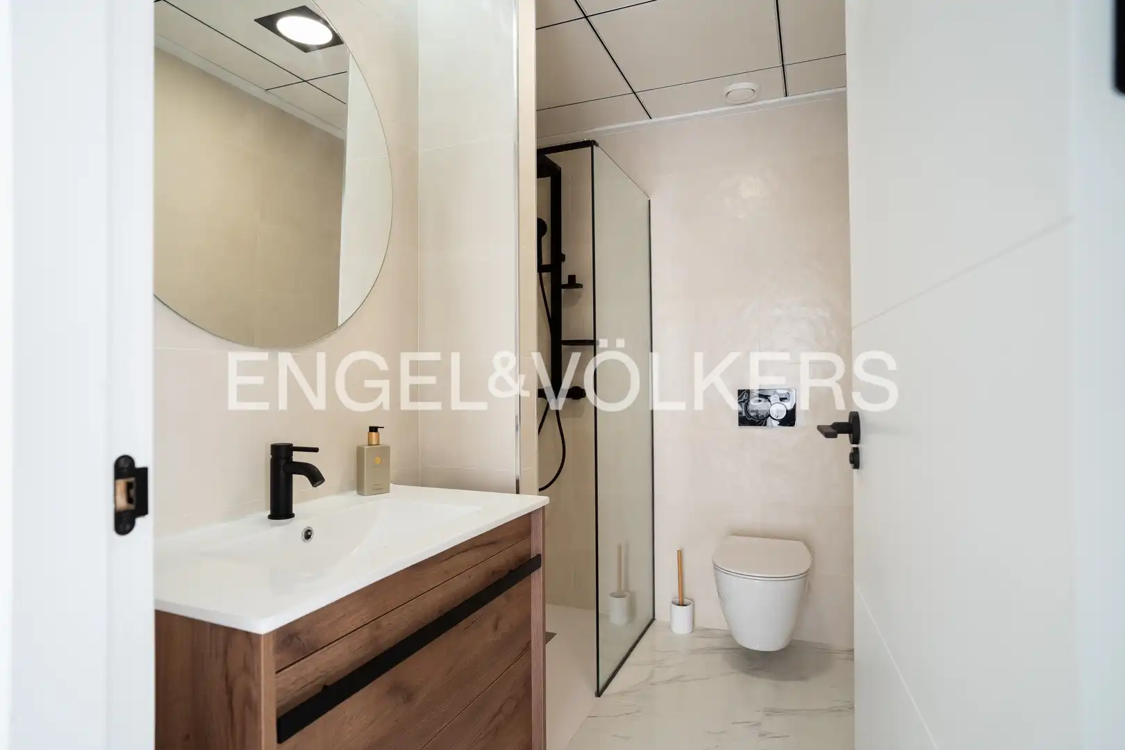 Bany de Apartament en venda en Pilar de la Horadada amb Aire condicionat, Calefacció i Jardí privat