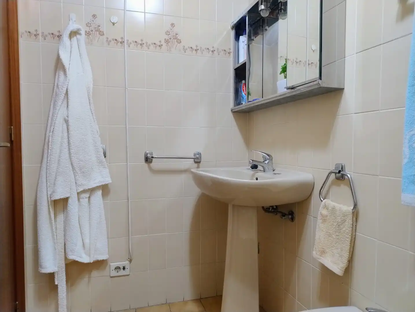 Baño de Piso en venta en Lugo con Terraza, Trastero y Amueblado