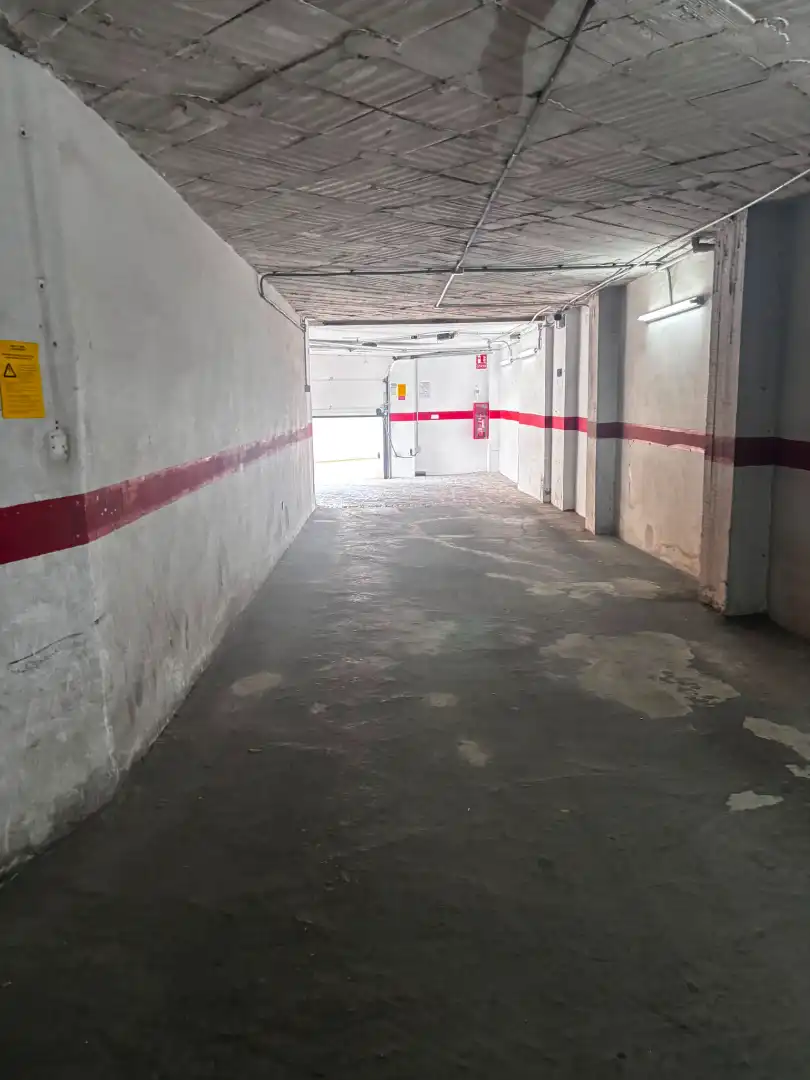 Aparcament de Local en venda en Málaga amb Aire condicionat