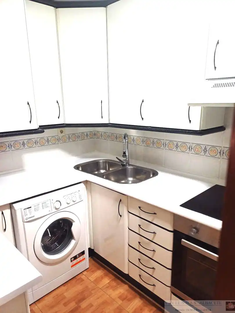 Apartamento con ascensor en venta en Carretas - Pajarita, imagen 4