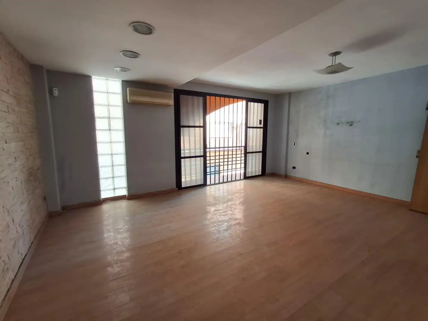 Piso en venta en Sollana con Terraza y Balcón