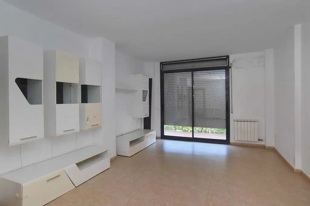 Sala de estar de Piso en venta en Ripollet con Calefacción y Piscina